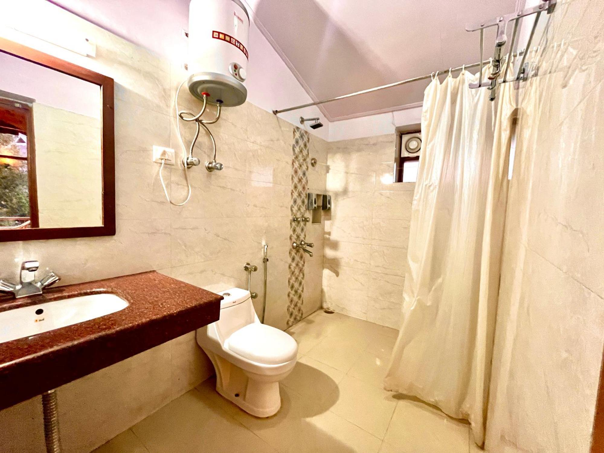 Nature Valley View Resort Manali 2 Bedrooms Luxury Cottages And Valley View מראה חיצוני תמונה