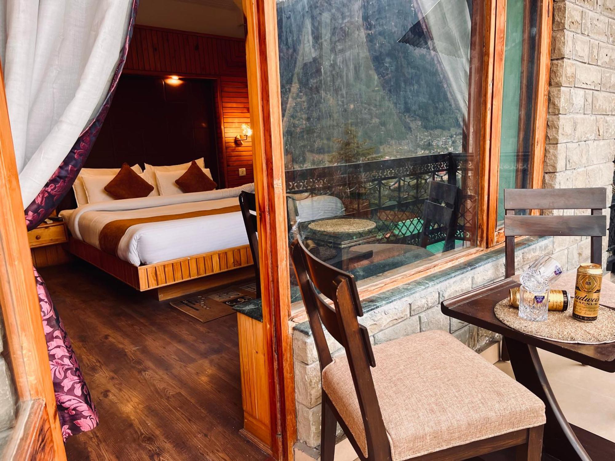 Nature Valley View Resort Manali 2 Bedrooms Luxury Cottages And Valley View מראה חיצוני תמונה