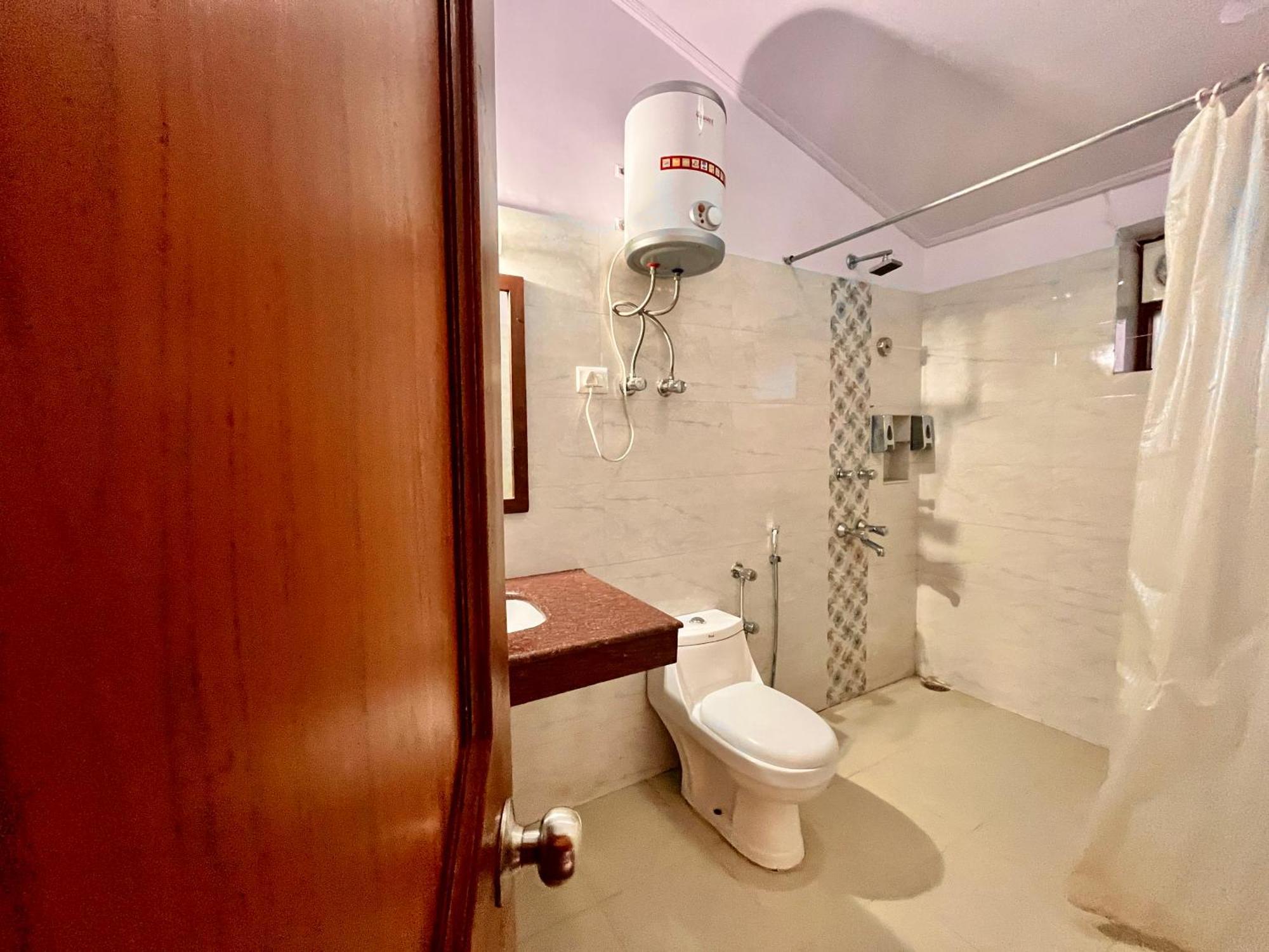 Nature Valley View Resort Manali 2 Bedrooms Luxury Cottages And Valley View מראה חיצוני תמונה